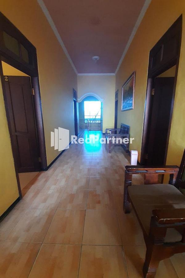 Bromo Indah Lestari Homestay Mitra Reddoorz Pasuruan Exterior photo