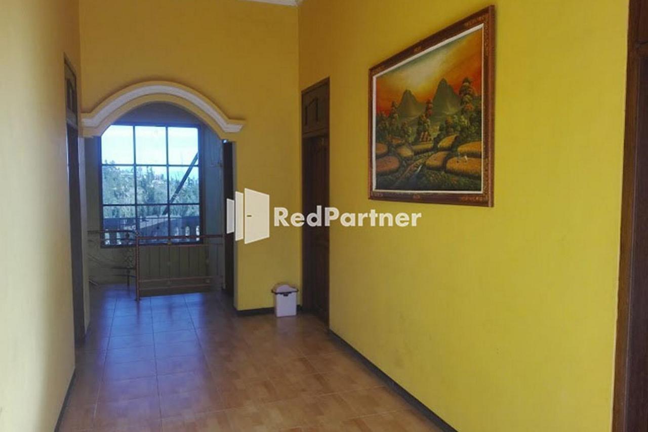 Bromo Indah Lestari Homestay Mitra Reddoorz Pasuruan Exterior photo