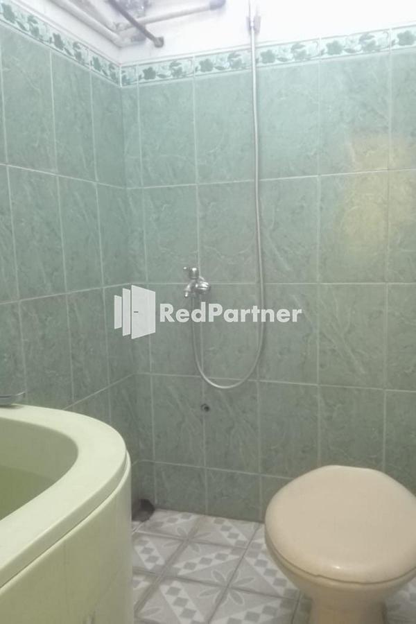 Bromo Indah Lestari Homestay Mitra Reddoorz Pasuruan Exterior photo